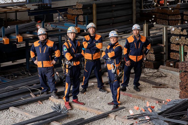 Đồng Phục Nam Phương có đa dạng các sản phẩm đồng phục bảo hộ lao động