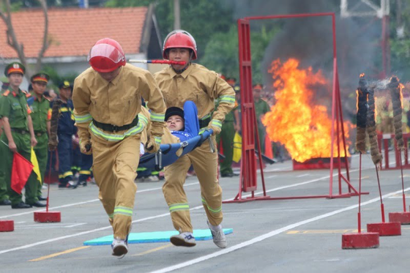 quan-ao-bao-ho-PCCC Đồng Phục Nam Phương thuộc địa chỉ chuyên sản xuất, cung cấp quần áo bảo hộ PCCC chất lượng cao trên cả nước