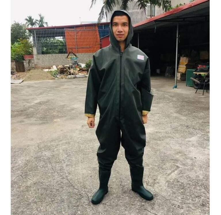 Đồng phục Nam Phương chuyên cung cấp quần áo lội nước chất lượng cao