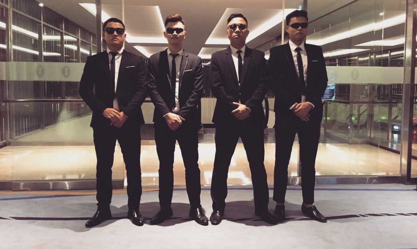 dong-phuc-ve-si Thiết kế đồng phục vệ sĩ với nhiều kiểu dáng khác nhau