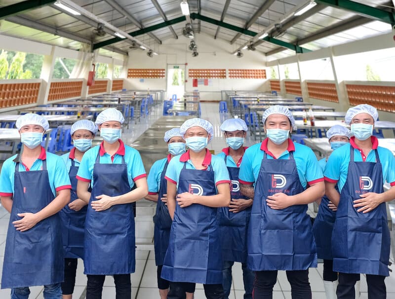 dong-phuc-cong-nhan-thuc-pham Đồng phục công nhân thực phẩm giúp xây dựng môi trường làm việc đoàn kết