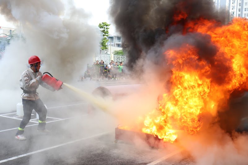 Rất nhiều người chưa biết cách sử dụng bình cứu hỏa