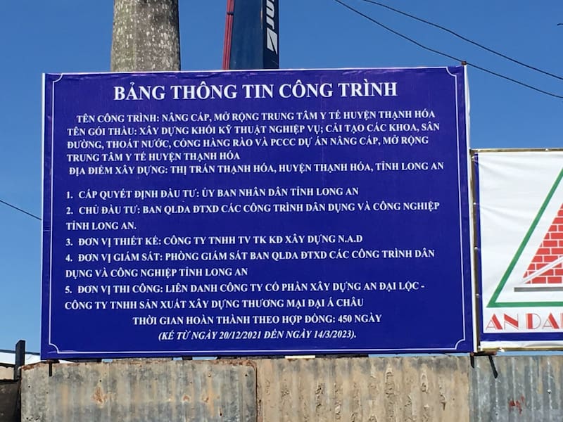 Cần biết nội dung biển báo có gì trước khi làm kích thước