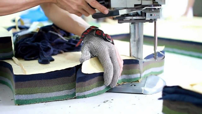 quy trình sản xuất quần áo