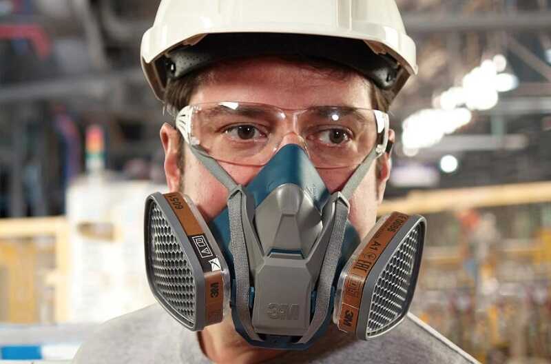 Mặt nạ bảo hộ lao động là vật dụng rất cần thiết